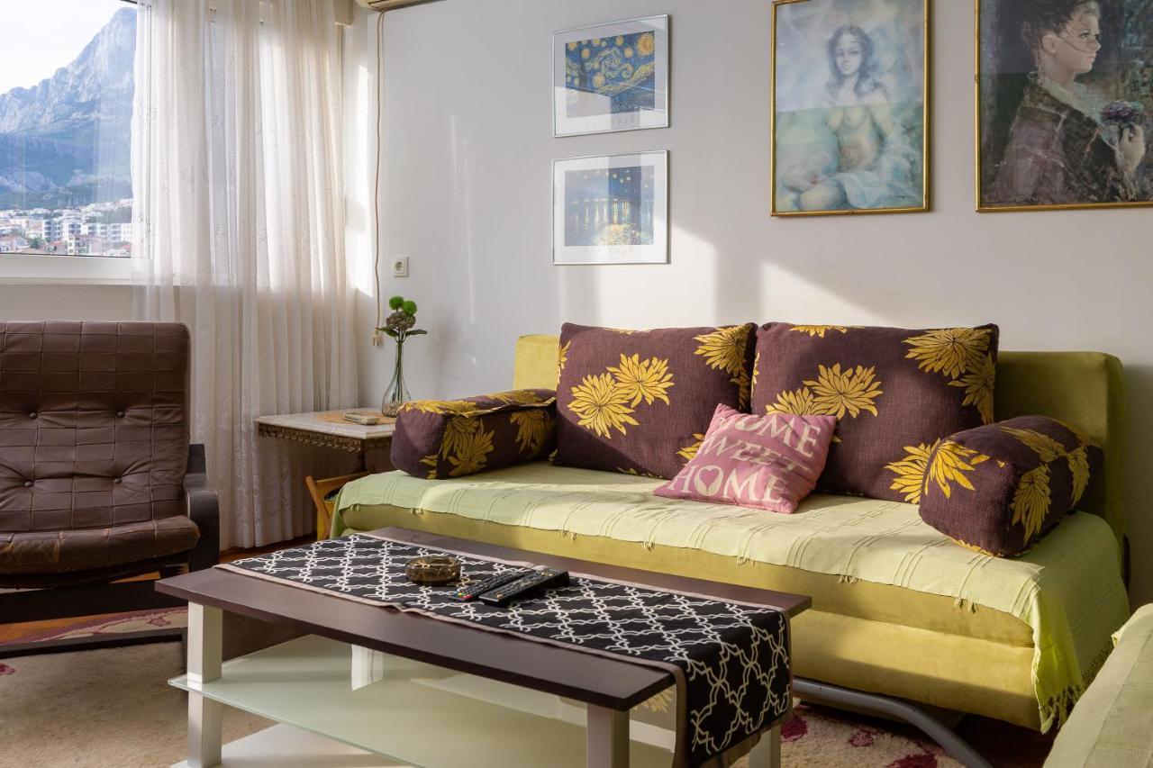 Edita - Apartment In Town Centre Makarska Exterior photo